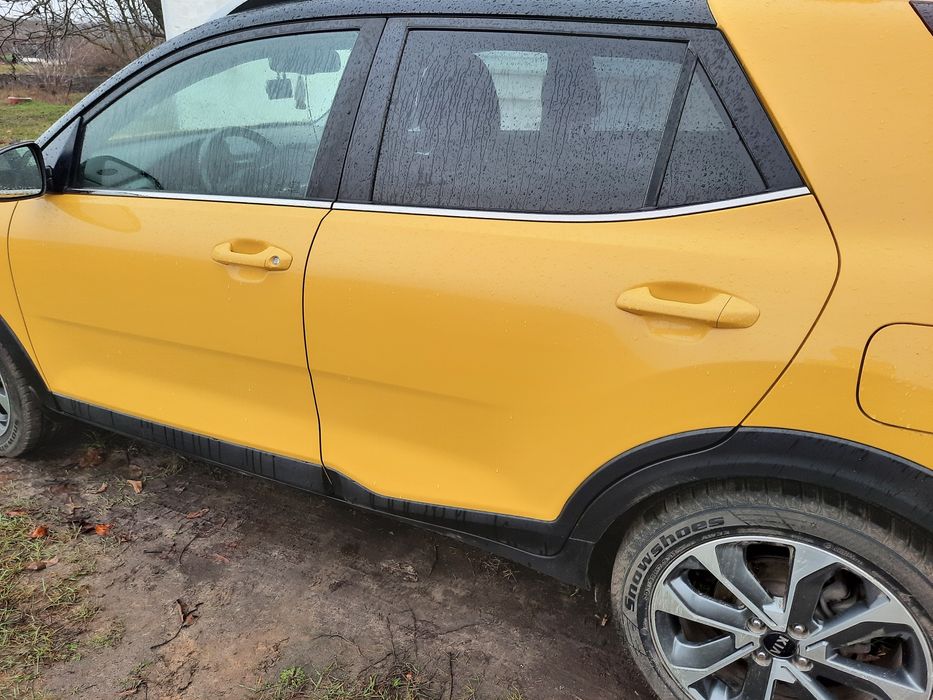 Продам Кіа стонік