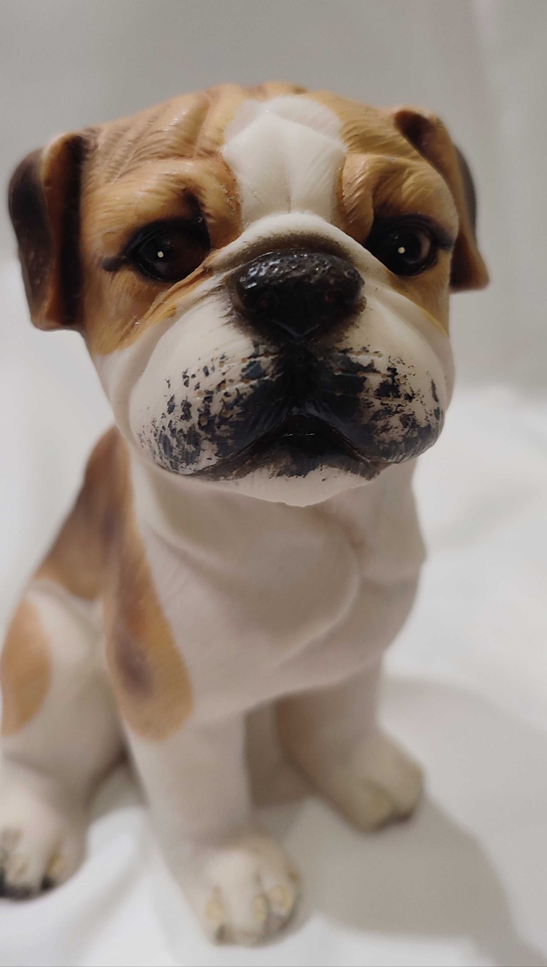 Figurka ozdoba PIES buldog angielski 13 cm