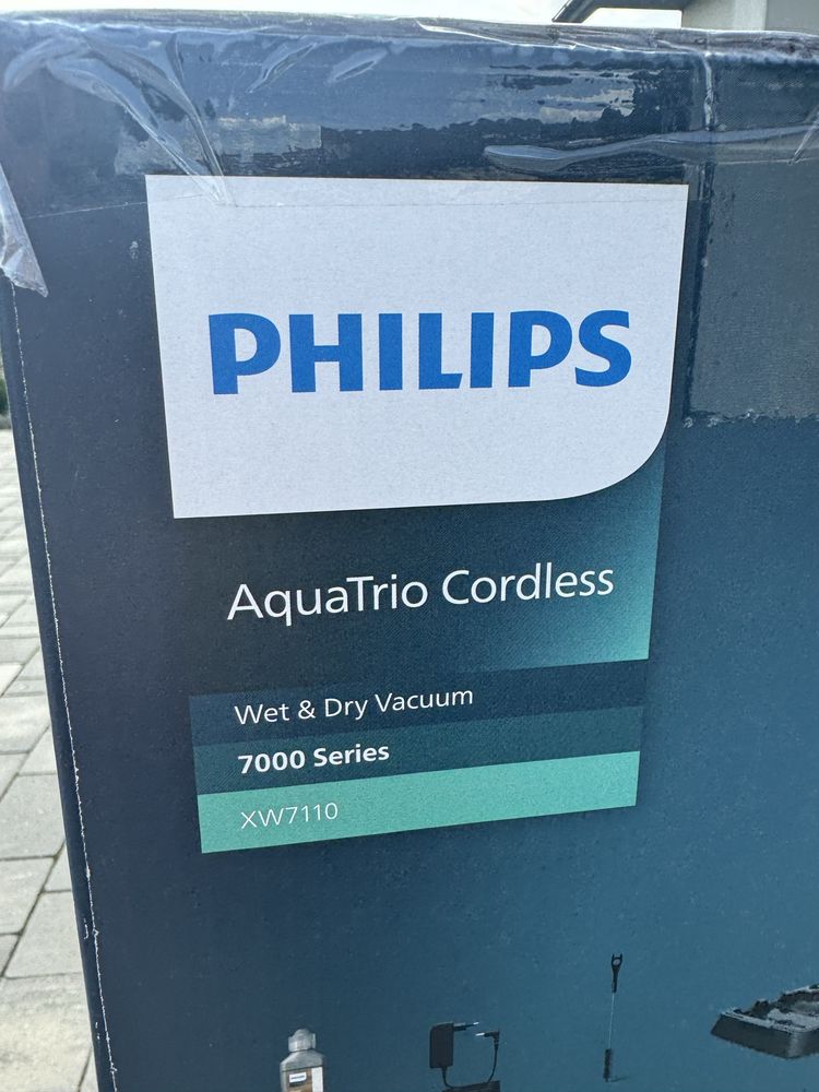 NOWY Odkurzacz PHILIPS Aquatrio7000 XW7110 z funkcją aktywnego mycia