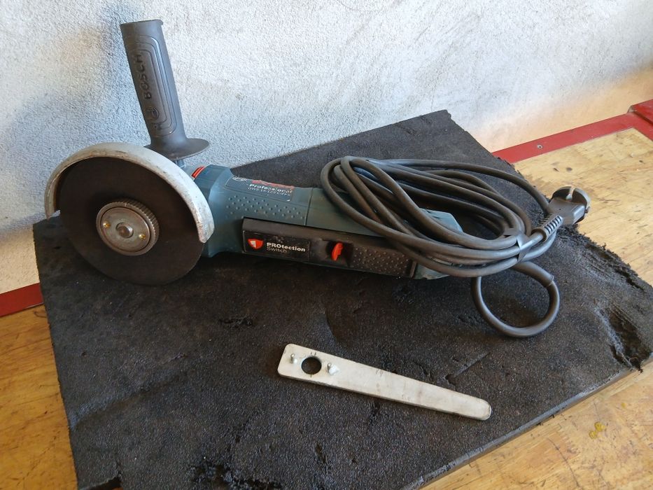 Rebarbadora Bosch profissional GWS-15-125 CIEPX