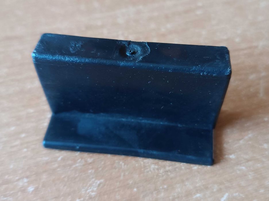 Uchwyt mocujący listwę sprężystą (10 szt.)