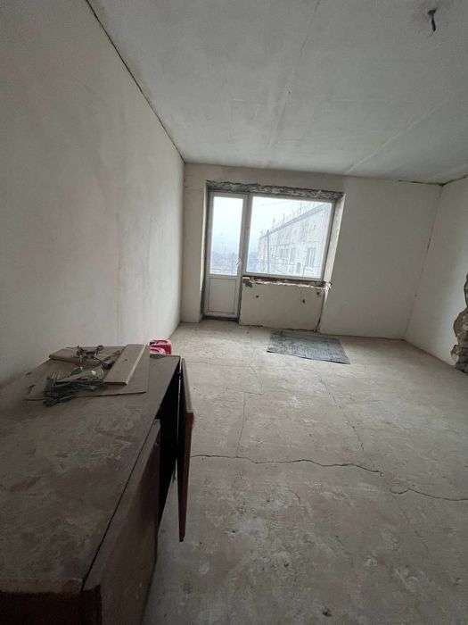 Продаж 3-кімнатної квартири, вул. Шовковична, 37-А