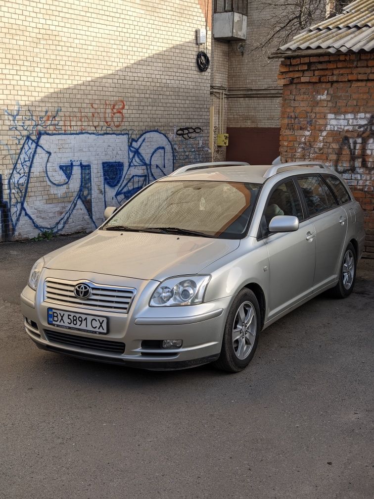 Toyota Avensis T25