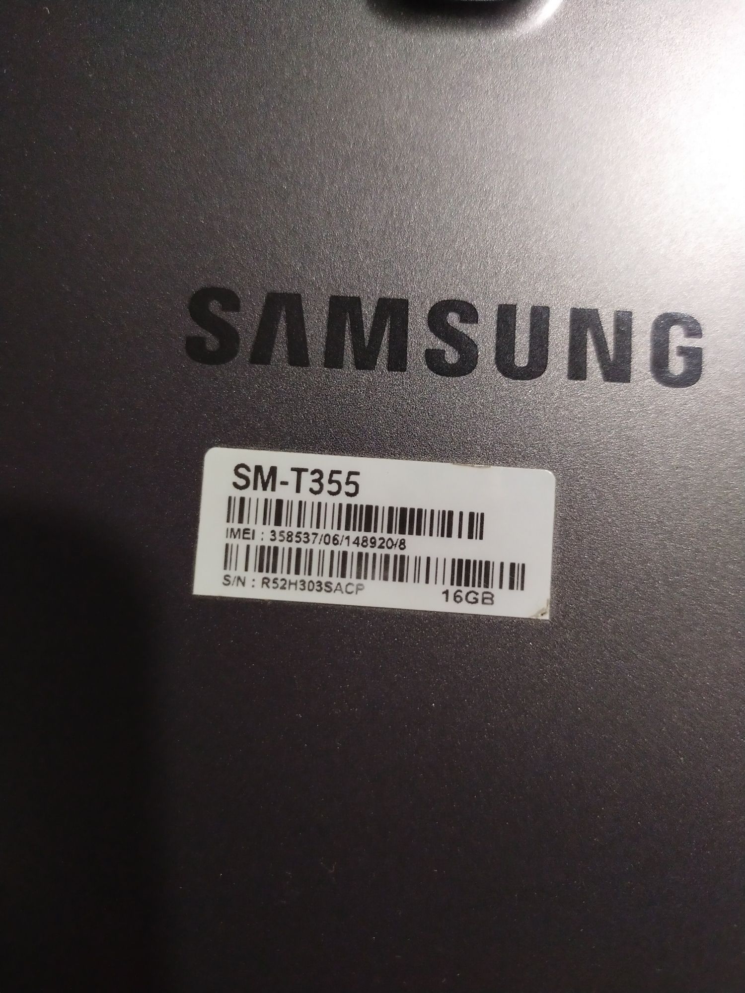 Продам планшет Samsung sm-t355