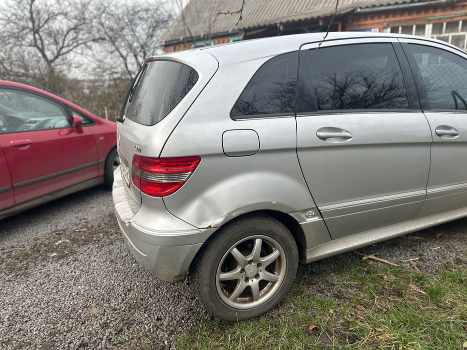 Продам Mercedes Benz  B180