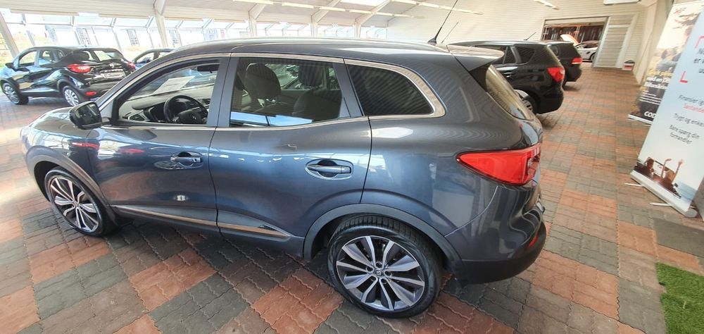 Renault Kajar 4 X koła z oryginalnymi felgami 19"