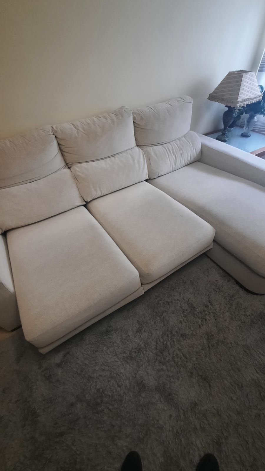 Sofá beje 3L com chaise longue