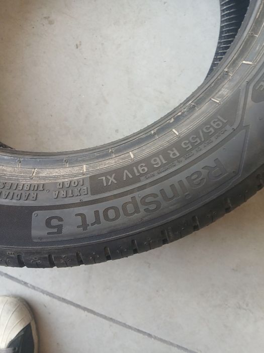 2 pneus 195 55 r16 uniroyal  novos