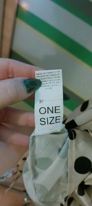 Szampańskim koszula w czarne kropki 4XL