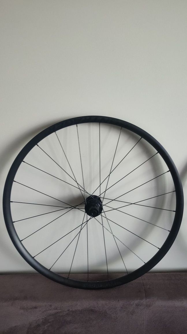 Bontrager Paradigm Sl Centerlock Disc 24H 700c