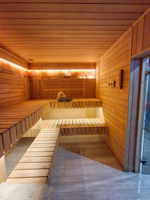 Сауна лазня баня на дровах ЦІЛОДОБОВО  з виходом на воду. Осокорки.