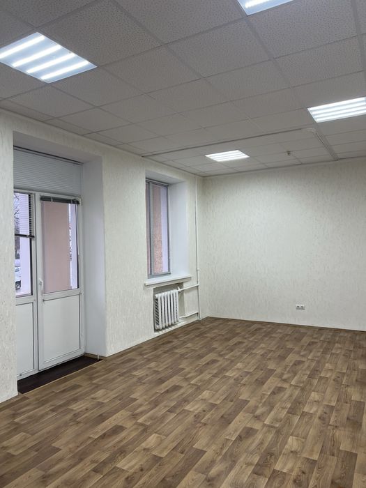 Оренда кабінету в офісному центрі  по Проспекту Миру ( Бойова)