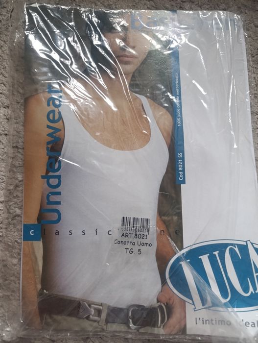 Нова чоловіча майка