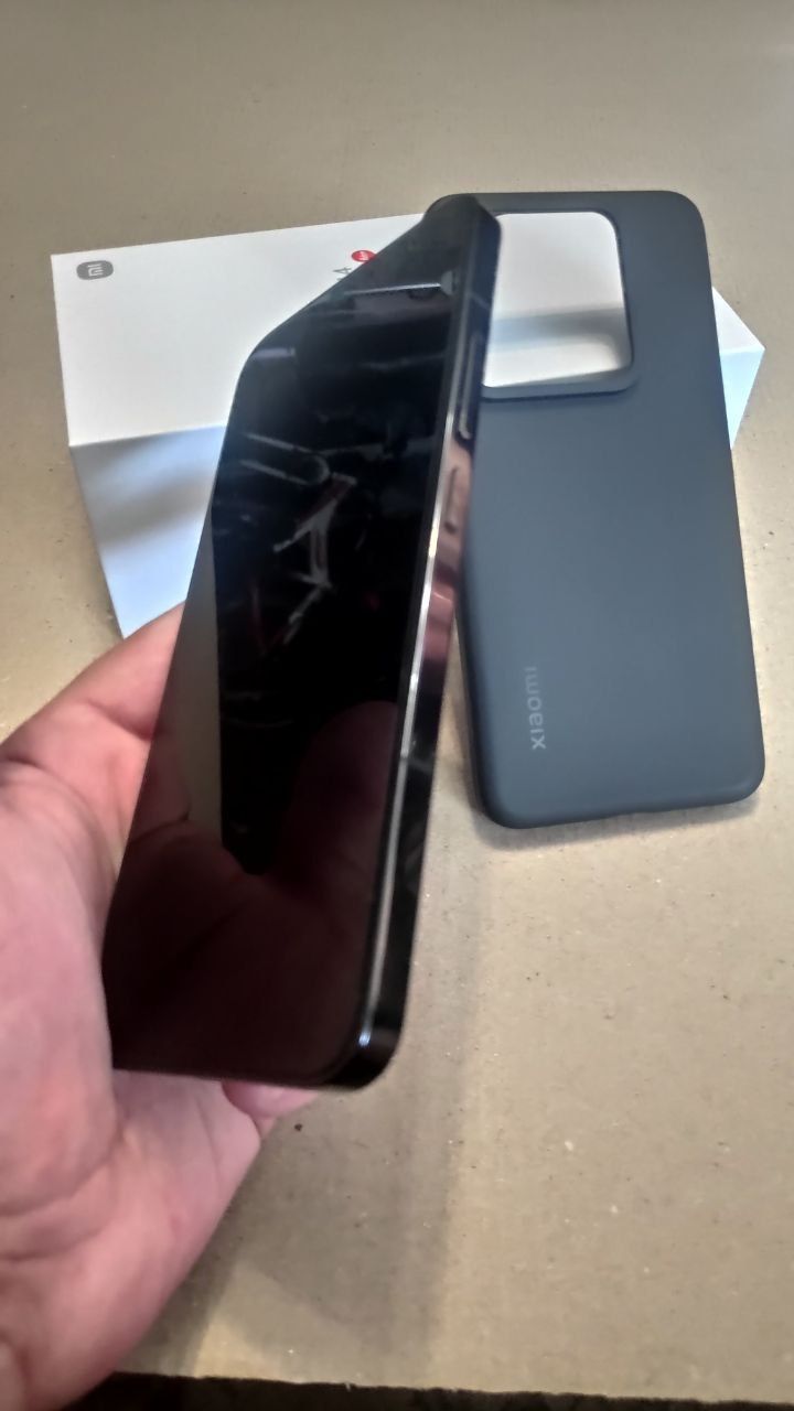 Xiaomi 14 12-512 Global Черный