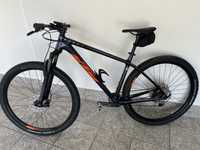 Bicicleta ktm carbono nova