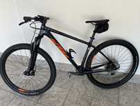 Bicicleta ktm myroon pro carbono nova
