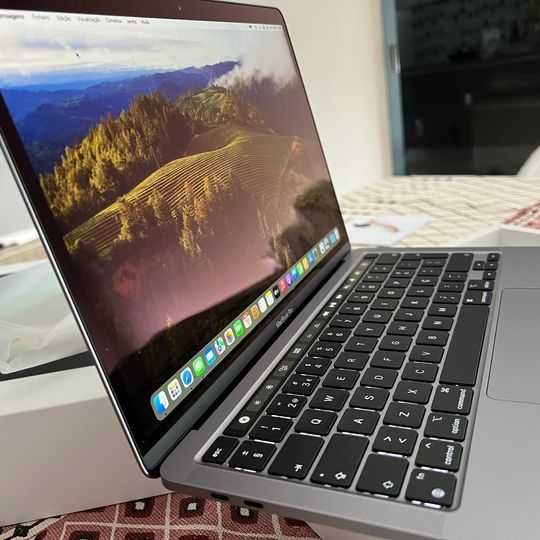 Apple MacBook Pro 13" 2020