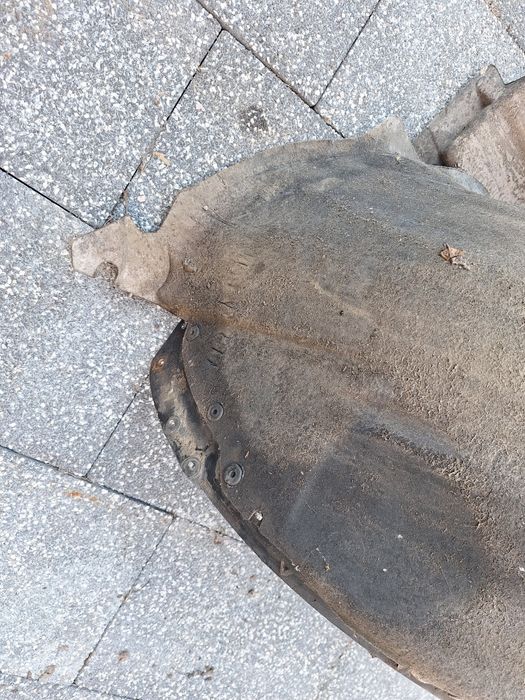 Nadkole przednie prawe Volvo V70 III S80 II