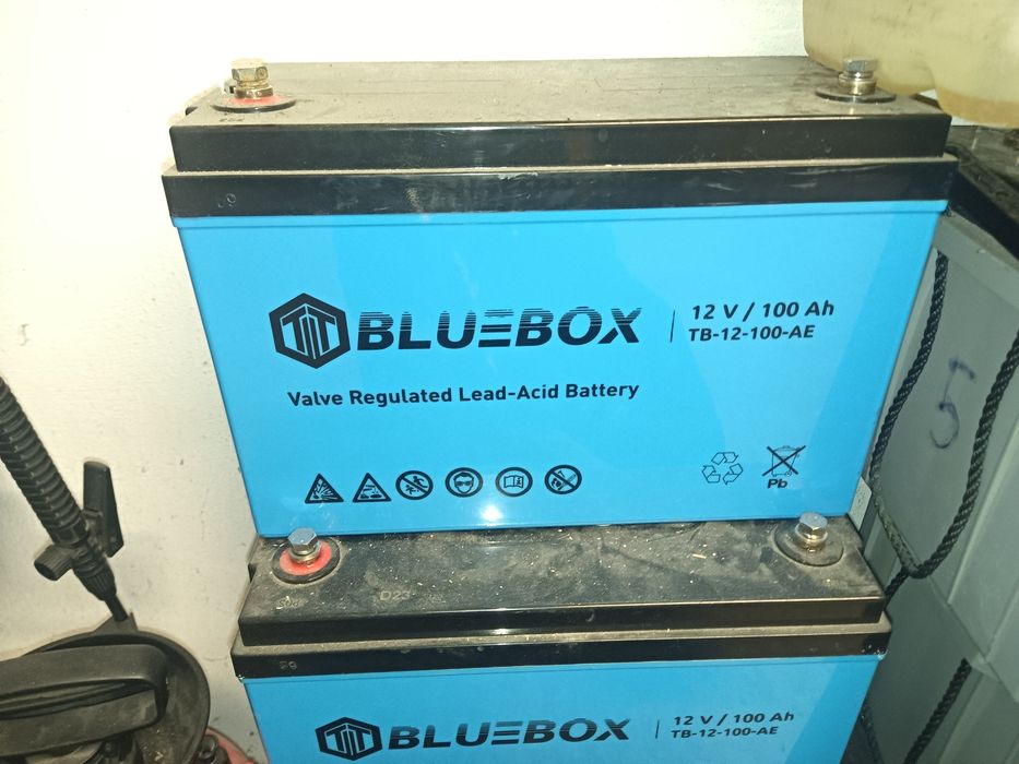 Akumulator AGM magazyn energii