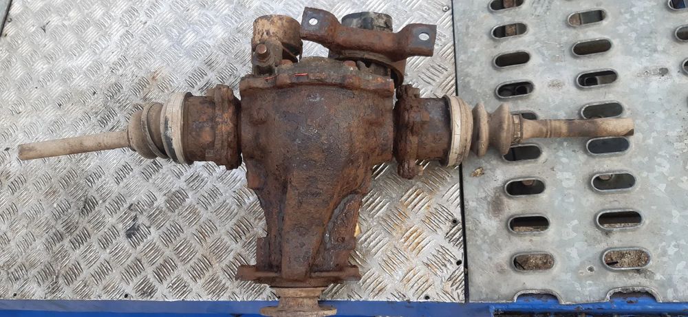 Dyferencjał Dyfer Most tył TOYOTA RAV 4(2000-2005) 2.0 D4D