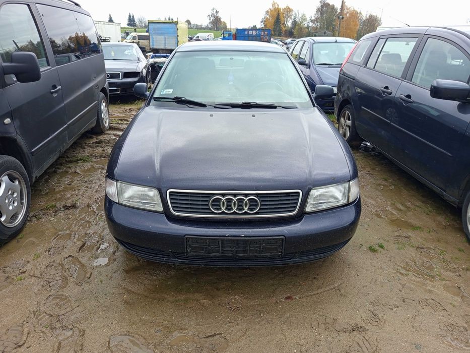 Audi A4 B5 1.9 TDI 1996r LZ5L 5 biegów/ na części