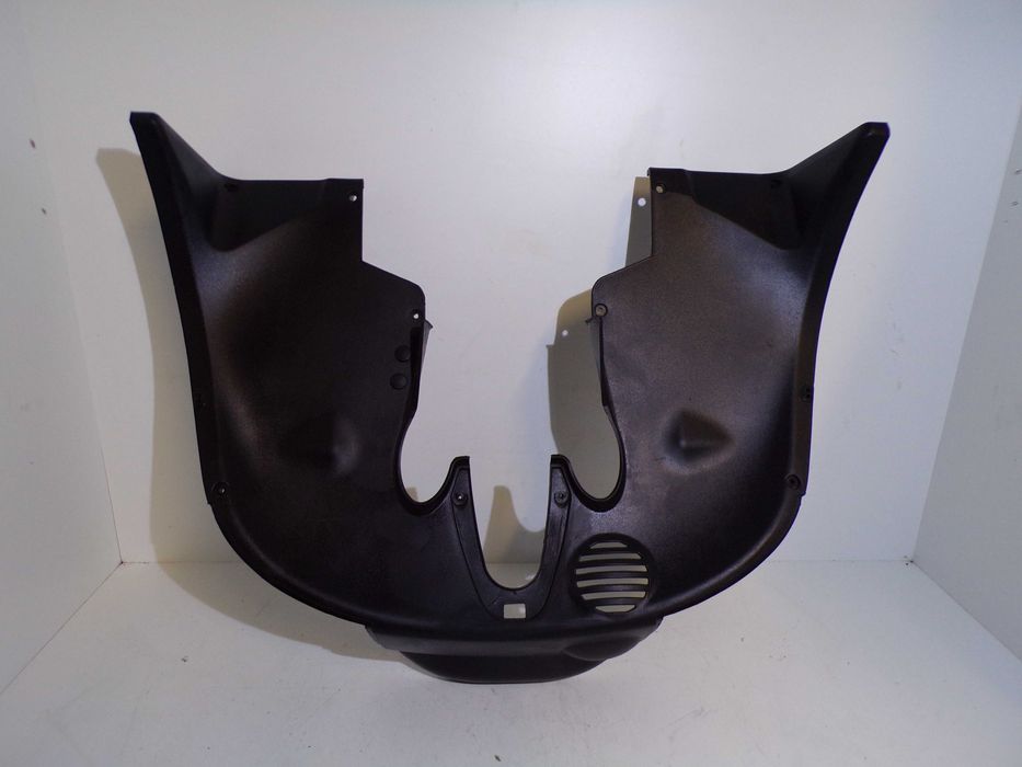 Piaggio MP3 Zabudowa Ścianka tylna Grodziowa Zakole 14/22r.