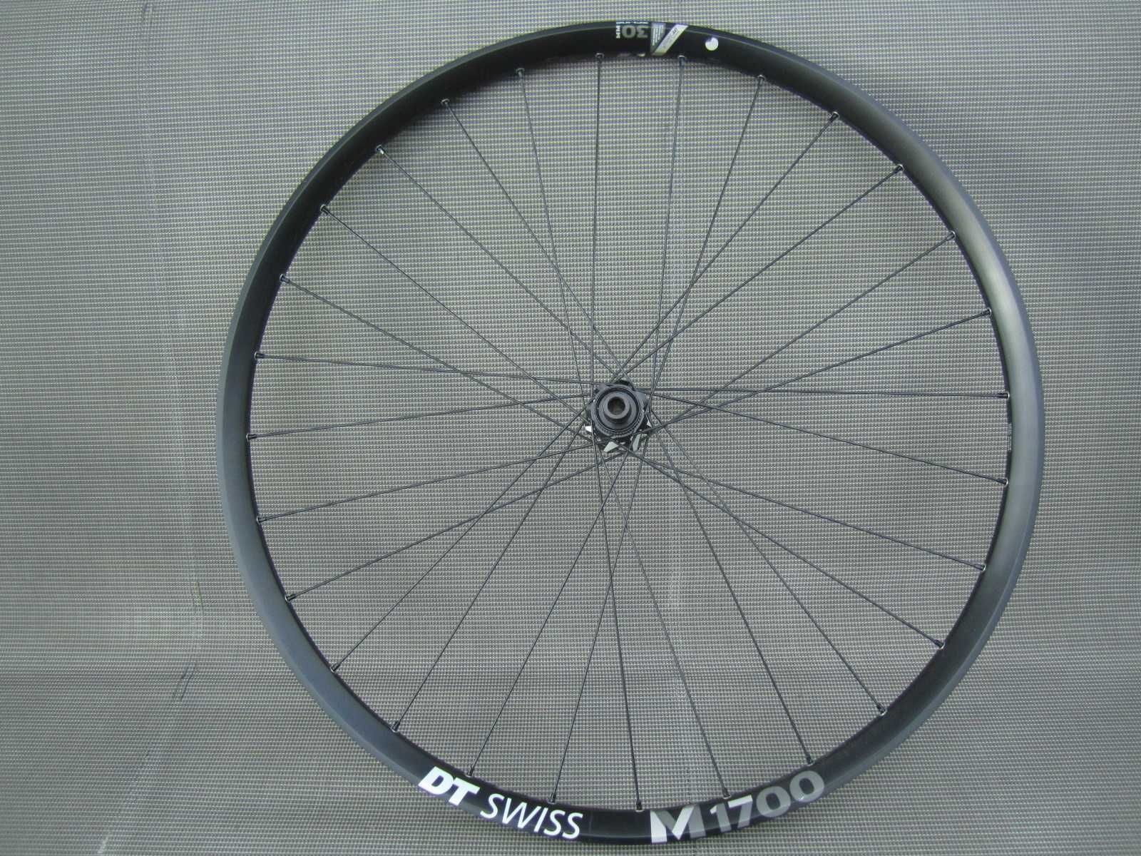 Koło tył 29 DT Swiss M1700 30mm 12x142 Spline Ratchet mtb xc gravel
