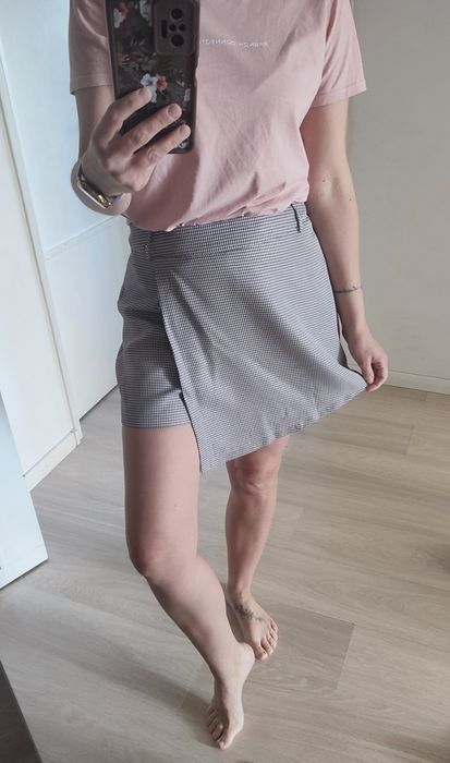 Eleganckie krótkie spódnico-spodnie w pepitkę rozm 40 wiosna lato