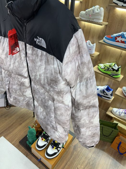 Куртка Supreme x The North Face Nuptse Paper-Print