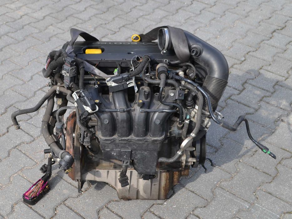 Silnik Opel Astra Zafira 1.6 16V  Z16XER