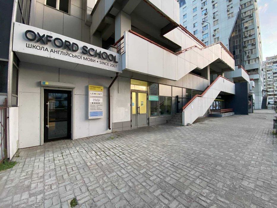 Оренда приміщення 125 кв.м на м. Позняки (фасад) без комісії!