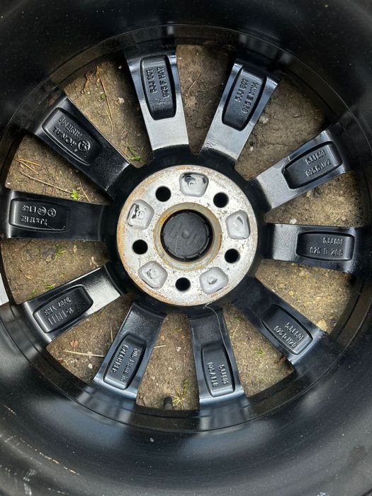 Диски + шини skoda 5*100 чорні R17