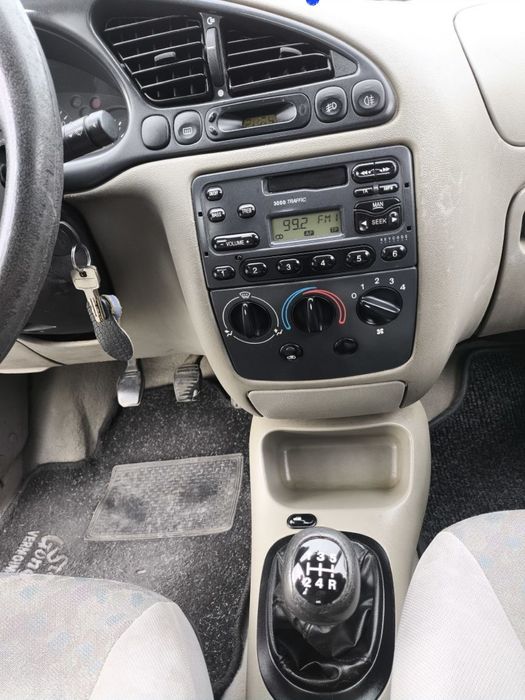 Ford Fiesta POUCOS KM