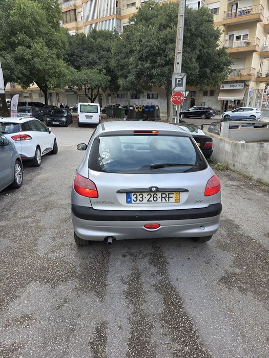 Peugeot 206 de 2001 só 1200€