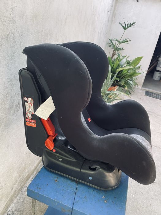 Cadeirinha de carro infantil pra despachar