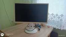 Sprzedam monitor fujitsu