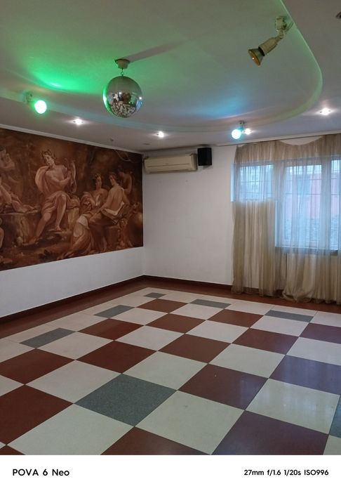 Продам особняк центр города Новострой 170 м² 2 этажа и цоколь