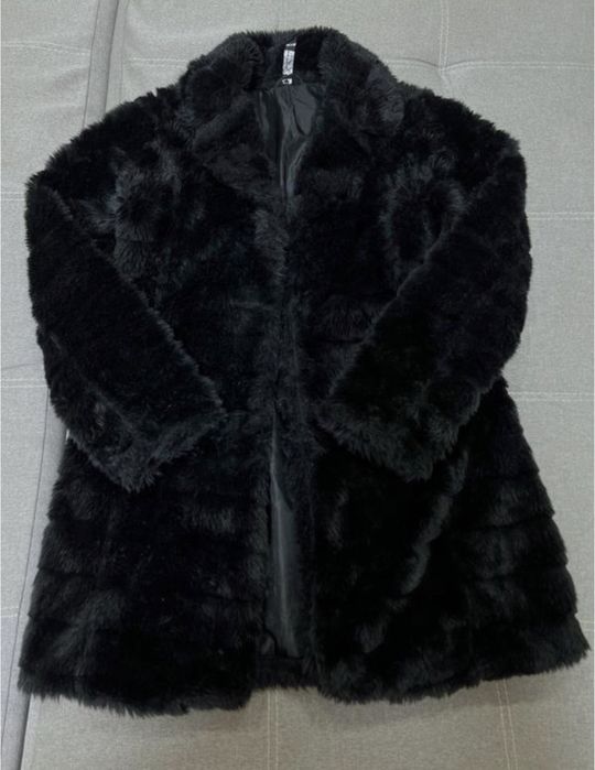 Чорна жіноча шуба шубка штучне хутро