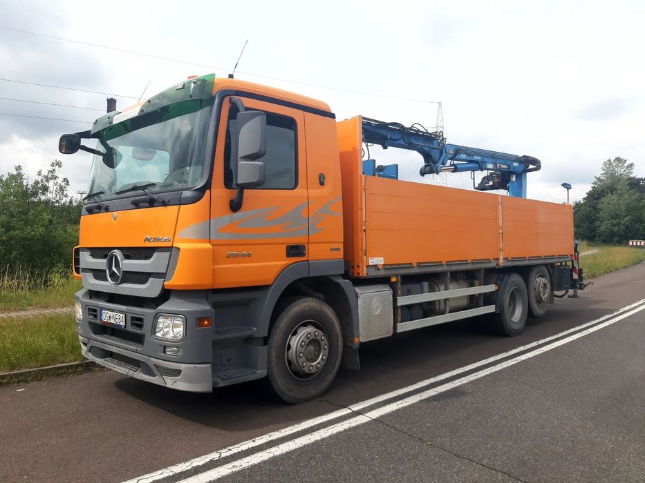 Mercedes-Benz Actros 2544  Mercedes-Benz Actros 2544 HDS Terex 145.2 V