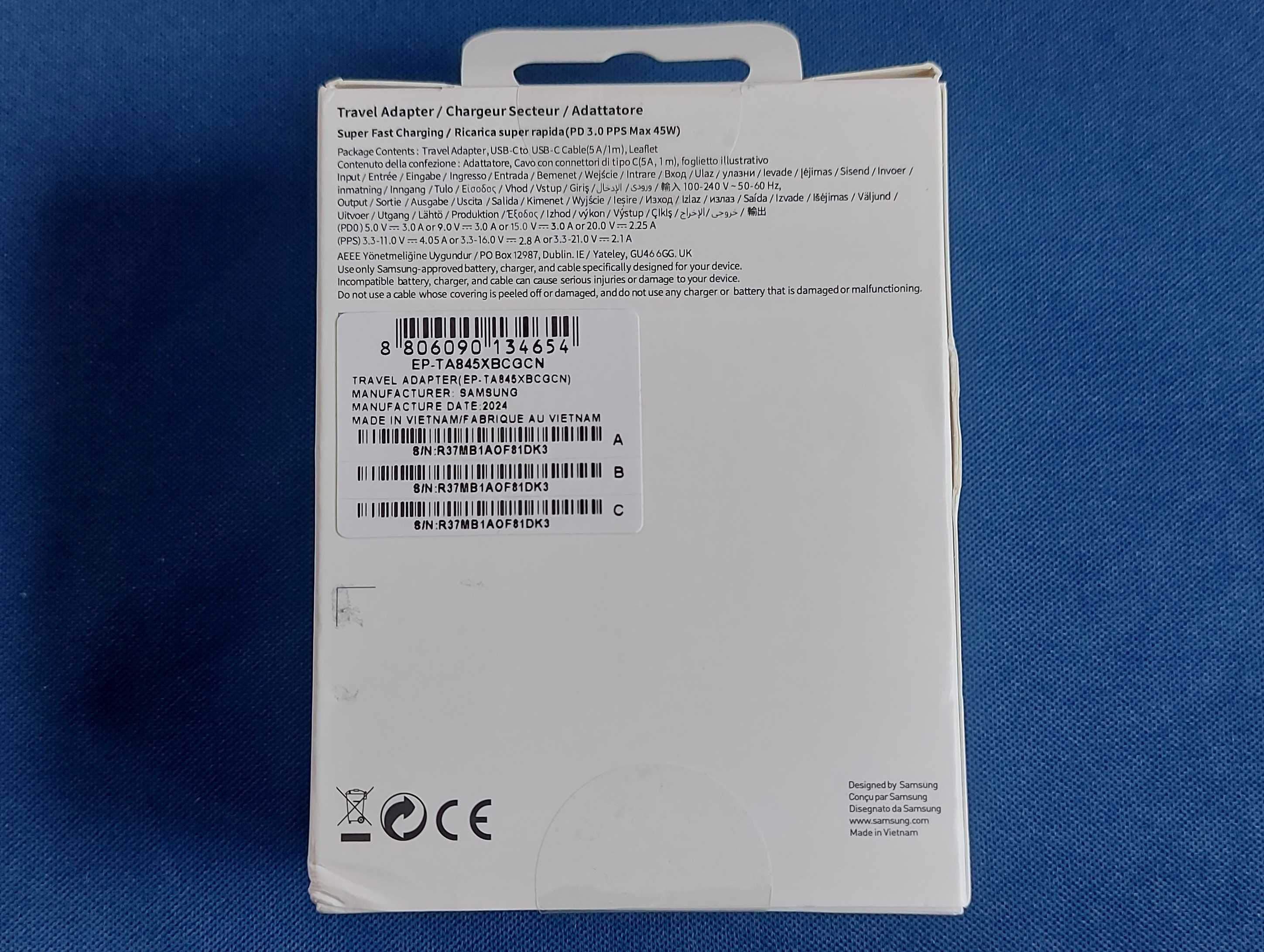 Ładowarka Samsung 45W z kablem USB-C.