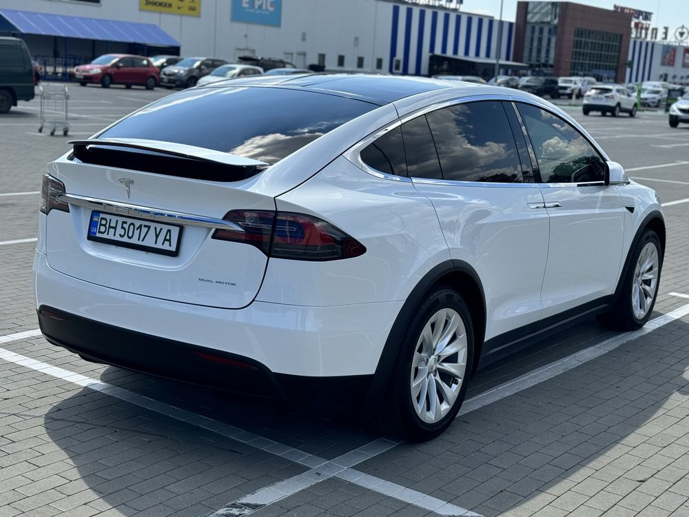 Tesla Model X 2019 100D