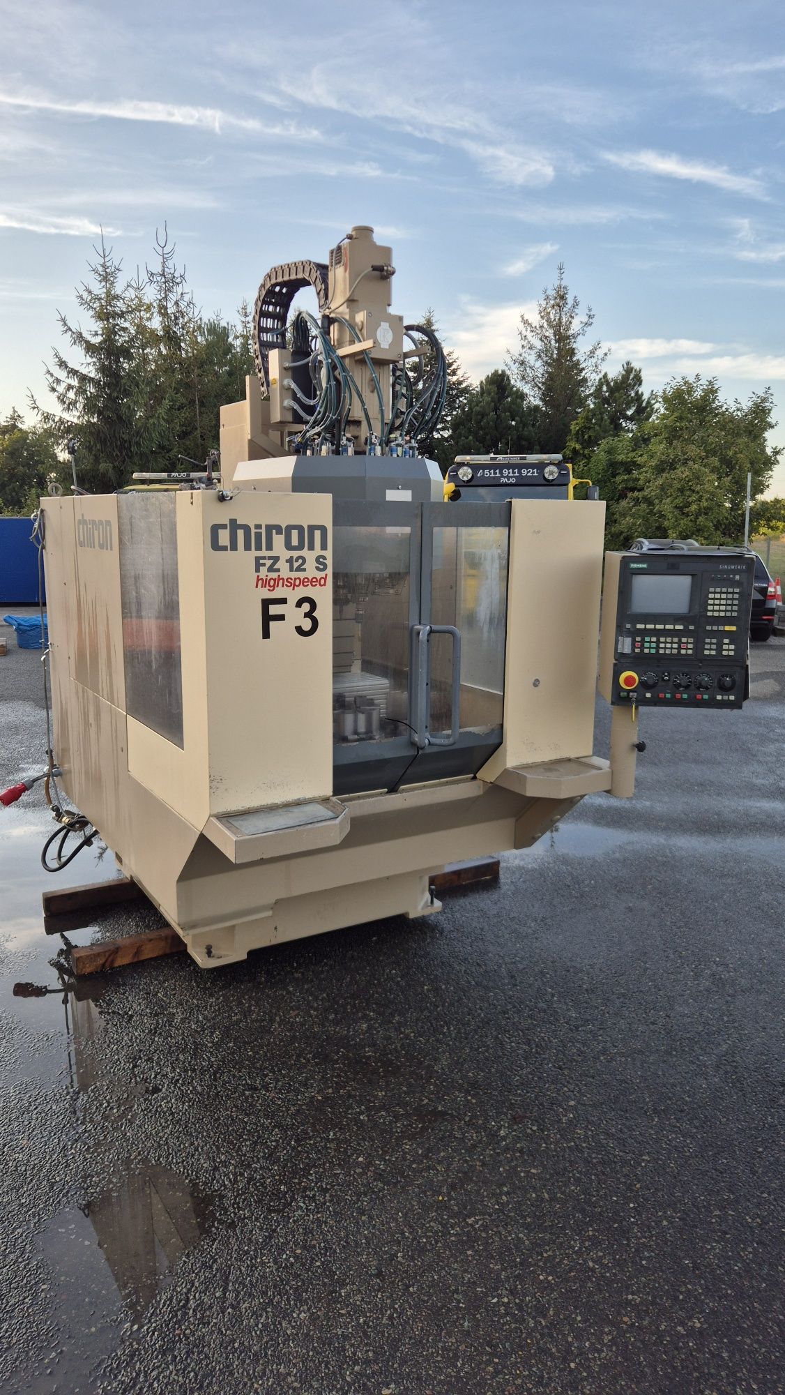 Frezarka CNC Chiron Fz 12S cały zestaw dokumenty narzędzia