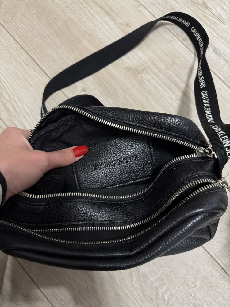 Сумка Calvin Klein
