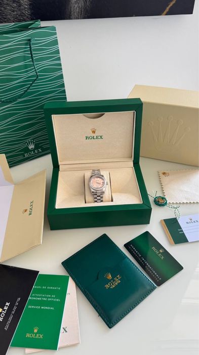 Годинник преміум класу