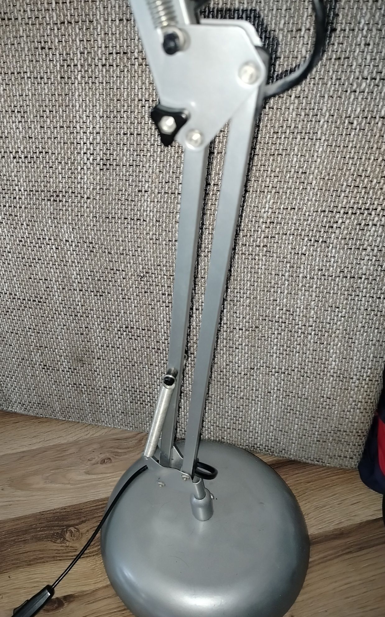 Tanio.lampa stojąca inspire