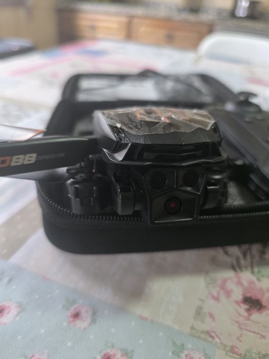 Drone com câmara64284810760705121