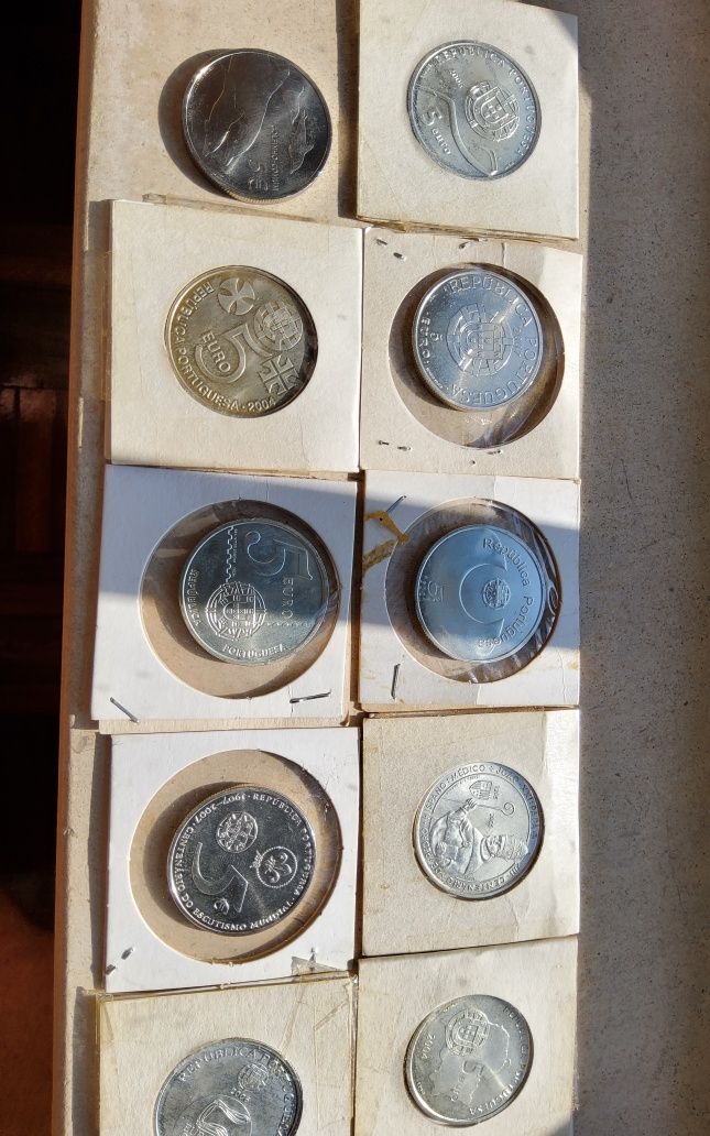 10 moedas comemorativas 5€, todas 70€,individuais 7,5 cada