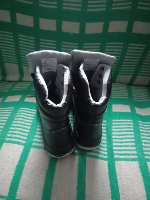 Берци 44 розмір, 29см устілка