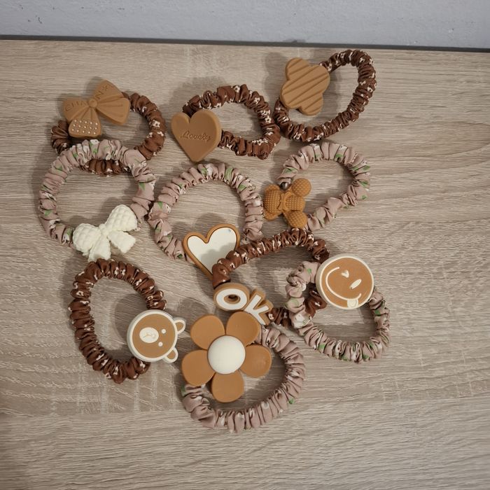 Zestaw uroczych gumek do włosów