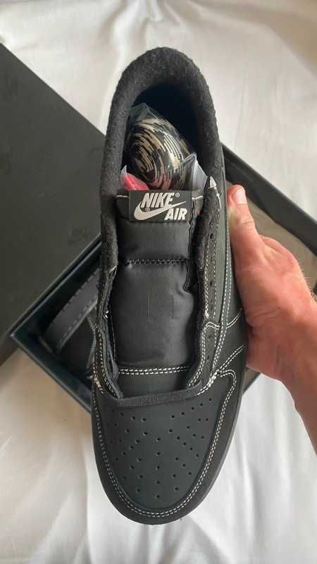 Jordan 1 Retro Low OG SP Travis Scott Black Phantom R.40